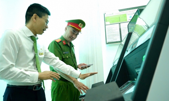 Công an có thông báo quan trọng liên quan đến giao dịch tại máy ATM, tất cả người dân cần chú ý