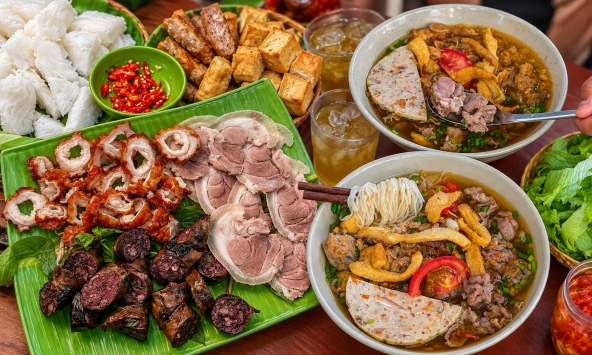 Khách Trung Quốc đi Hà Nội 24 giờ, ăn 5 món rồi phải thốt lên: Có món ban đầu hơi “ngại” nhưng càng ăn càng cuốn