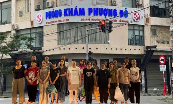 Ra quyết định khởi tố Phó Giám đốc Công ty dịch vụ y tế Trần Thị Thu Hương SN 1982