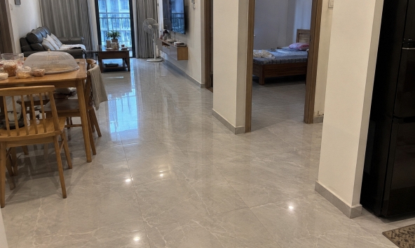 Vì sao ngày càng nhiều gia đình không còn lát một loại gạch cho toàn bộ ngôi nhà? 2 cách phối sàn đang dần thành xu hướng mới