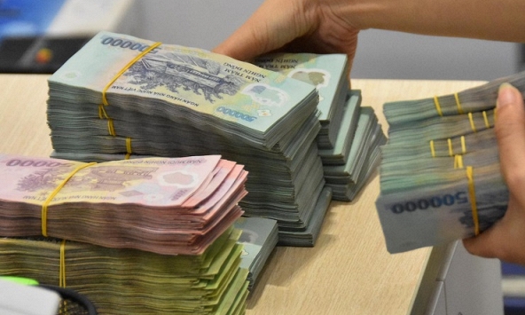 Vũ Thị Minh Phượng chuyển khoản 30.200.000 đồng trên ứng dụng VietinBank: Công an xác minh giao dịch ngay sau đó 