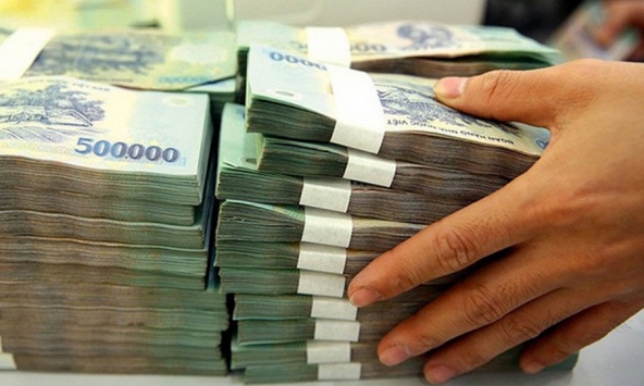 Nhận 22.500.000 đồng chuyển khoản từ Trần Thị Thúy Loan, Nguyễn Anh Thư phải trình báo công an để xác minh