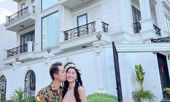 Căn nhà 50 tỷ của ca sĩ Đăng Khôi