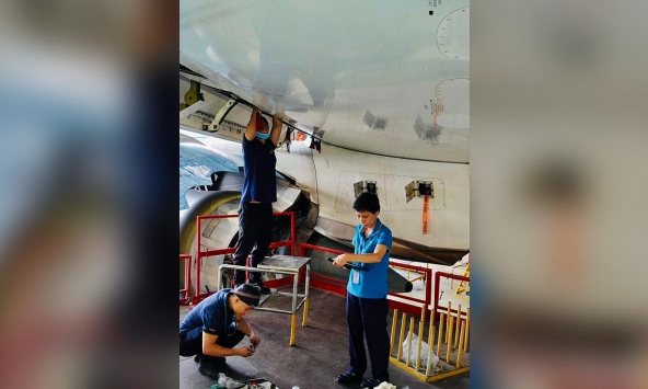 Kỹ sư Thái Bảo Trâm cải tiến giàn bảo dưỡng động cơ B777 dùng cho B787