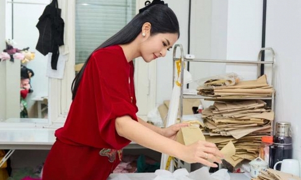 Lý do hoa hậu Ngọc Hân đi xin việc ở tuổi U40
