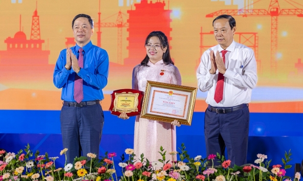 Nguyễn Thị Kim Yến đưa mạng lưới cấp nước lên bản đồ số