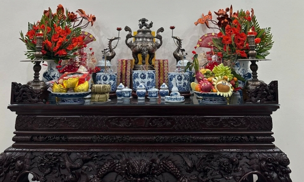 5 món đồ kiêng kỵ trên bàn thờ