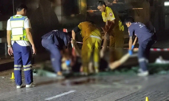 Xin giấy bút từ nhân viên khách sạn, 30 phút sau, người đàn ông rơi từ trên tầng cao xuống đất tử vong