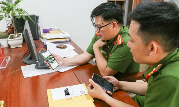 Tất cả người dân có điện thoại di động chú ý thông báo mới nhất từ công an