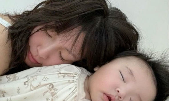 Trẻ thường xuyên ngủ với mẹ sẽ hình thành cảm giác an toàn như thế nào?