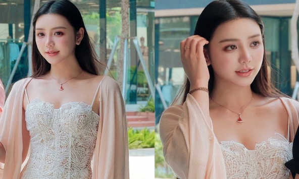 Không cần cầu kỳ, Quỳnh Kool diện áo ren dạo phố cũng đủ thu hút cả triệu ánh nhìn