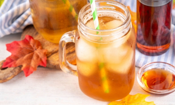 Lời khuyên dành cho những người uống trà thay nước 