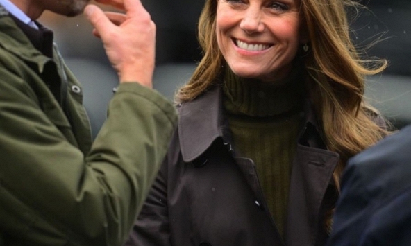 Sau 15 năm hôn nhân, ánh mắt Kate Middleton nhìn chồng vẫn đong đầy yêu thương và tự hào thế này đây!