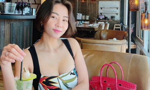 Hàng loạt sao Việt chia buồn với ca sĩ Thu Minh