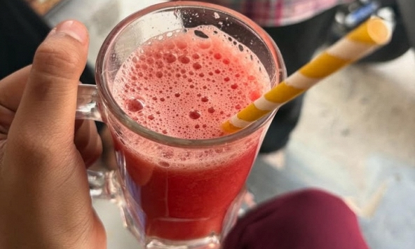 Ngày càng nhiều người tử vong vì bệnh tiểu đường, bác sĩ khuyên: Thà khát khô còn hơn uống 5 loại nước