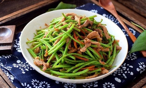 Tại sao món thịt xào của bạn không mềm mướt mà luôn dai: Đầu bếp nhà hàng tiết lộ bí mật