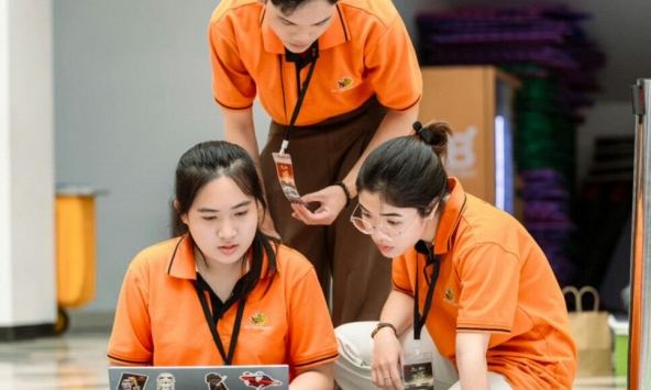 Một gương mặt trẻ đi qua nhiều bài toán của AI