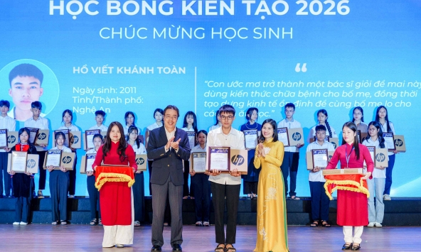 Học bổng Kiến tạo mùa 6 của Vinschool: Trao cơ hội để học sinh kiến tạo tương lai