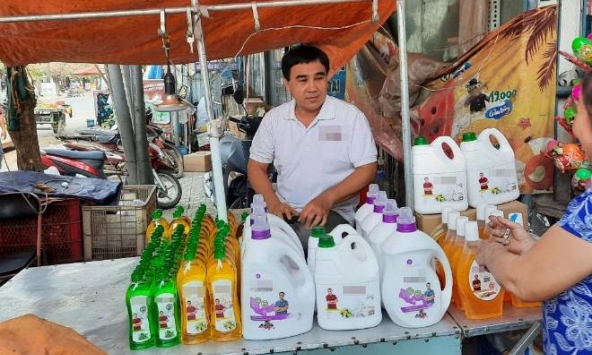 Nam nghệ sĩ Việt đình đám bán nước giặt rửa khắp cả nước, ở biệt thự 21 tỷ