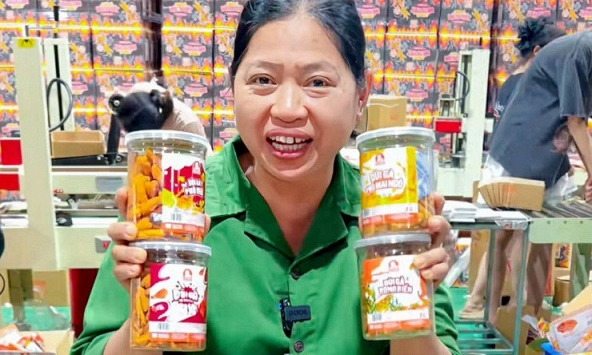 Thu nhập của bà Tuyết - đế chế “Ăn cùng bà Tuyết”