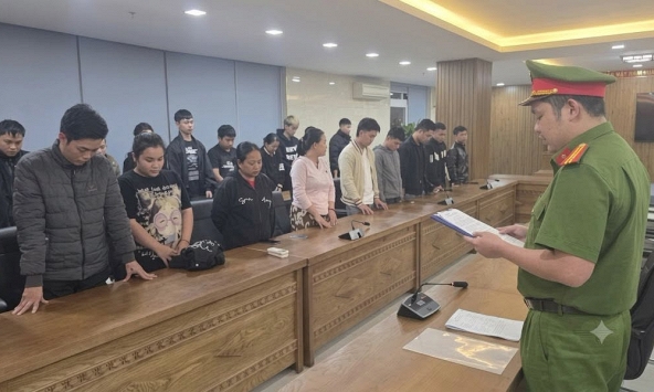 Công an sẽ điều tra khi phát hiện tài khoản ngân hàng có giao dịch chuyển tiền, rút tiền như sau