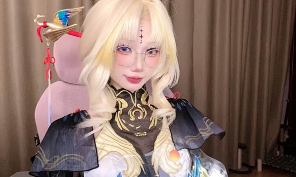 Màn đón Trung Thu ấn tượng nhất làng streamer, chính thức gọi tên cô nàng Meily Meily!