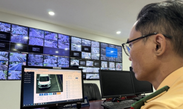 Ngỡ ngàng nhận được lỗi phạt nguội vì vượt tốc độ ở dù chưa từng tới đó, tôi phải làm sao?