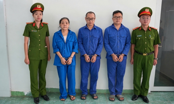 Ra lệnh bắt tạm giam Nguyễn Thị Hồng Phượng 65 tuổi