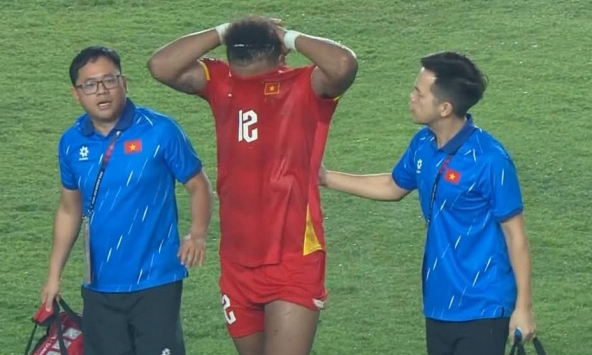 Xuân Son nguy cơ nghỉ hết FIFA ASEAN Cup