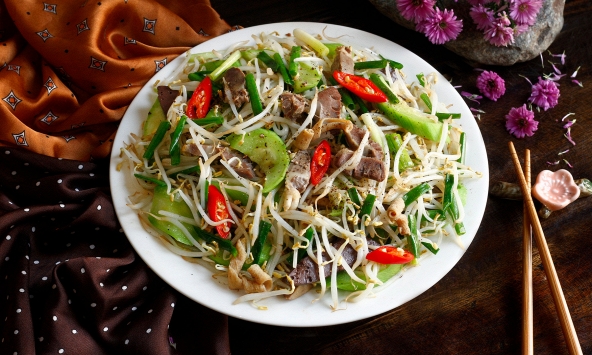 Cảnh báo 5 loại rau quen thuộc có nhiều purin: Người trung niên và cao tuổi nên ăn thận trọng