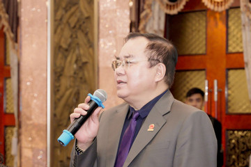 Nam NSND mang hàm Đại tá nghỉ hưu ở tuổi 58, cưới vợ kém 13 tuổi, sở hữu biệt thự 4 tầng ở Hà Nội