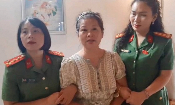 Thi hành lệnh bắt tạm giam người phụ nữ livestream Nguyễn Thị Ngọc SN 1966