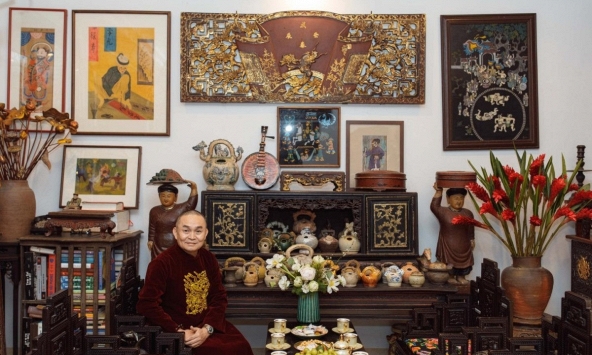NSƯT Xuân Hinh nghỉ hưu sớm ở tuổi 57, sống bình yên trong căn nhà phố cổ Hà Nội
