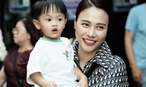 Đàm Thu Trang đáp trả