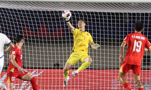 Lê Giang Patrik phải khâu 2 mũi, bỏ ngỏ khả năng bắt chính chiều nay ở FIFA ASEAN Cup