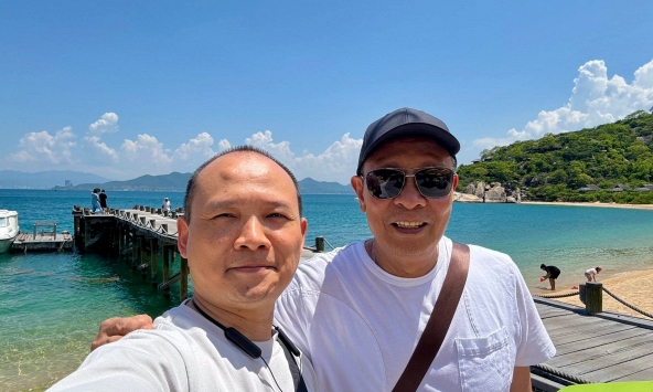 MC đầu tiên dẫn Rung Chuông Vàng: Con trai duy nhất nhất của Lại Văn Sâm, tốt nghiệp thạc sĩ ở Úc, gắn bó 2 thập kỷ với truyền hình