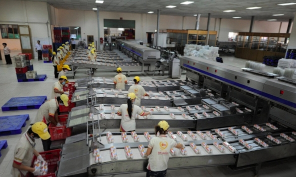 Nợ hơn 600 tỷ đồng, Ba Huân bị 'phát mại' toàn bộ từ nhà máy, đất đai đến dãy chuồng gà