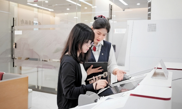 Tài khoản phát sinh 18 giao dịch chuyển tiền lên tới 1,6 tỷ đồng, 1 tháng sau chủ tài khoản mới phát hiện ra