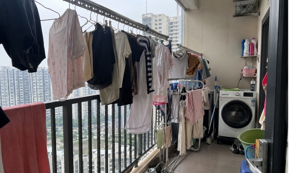 Vì sao ngày càng nhiều gia đình không còn dùng ban công để phơi quần áo? 2 kiểu bố trí khiến vài mét vuông không còn bị bỏ phí