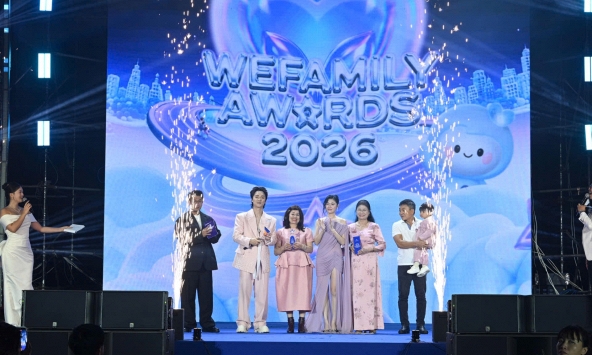 Ca sĩ Đăng Khôi khiến khán phòng WeFamily Awards 2026 vỡ òa: “Trong mắt tôi, vợ đẹp nhất là lúc mang bầu”