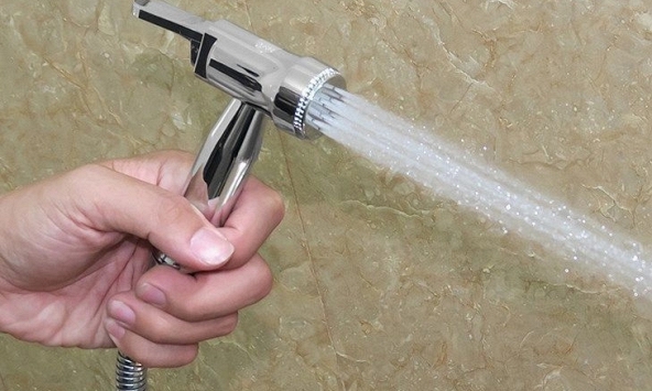 Lời khuyên đến các gia đình thường xuyên sử dụng vòi xịt vệ sinh