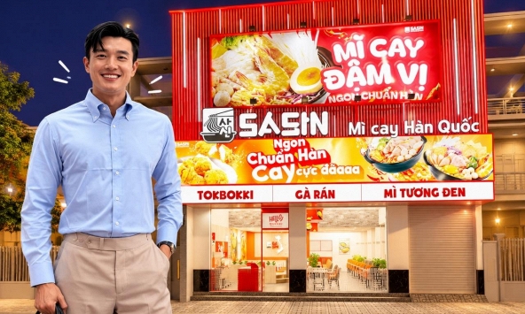 Diễn viên Quốc Trường khánh thành nhà máy Chowon Kitchen thứ 2, chuỗi mì cay Sasin trở lại mốc 100 cửa hàng