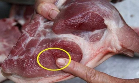 4 phần thịt lợn người sành ăn thường không mua