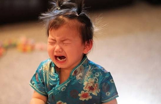 Nếu thấy con có 3 biểu hiện này, tốt nhất bố mẹ nên tự xem lại cách dạy con!
