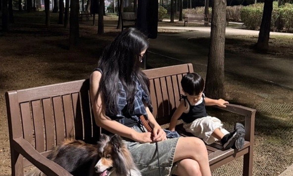 Muốn biết 1 gia đình nuôi dạy con thế nào, hãy nhìn 5 thái độ của đứa trẻ với bố mẹ