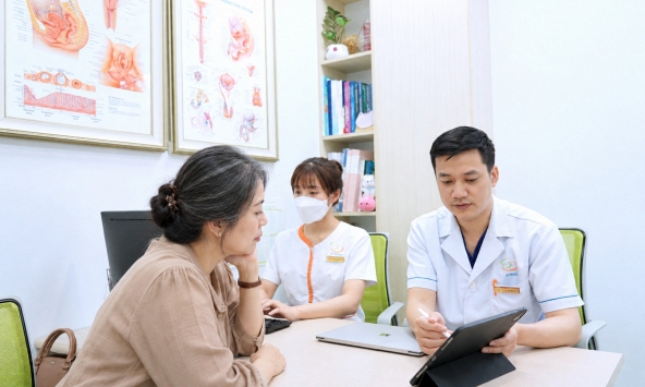 Đừng trách người phụ nữ tuổi mãn kinh “khó tính”: Có thể cô ấy đang trải qua những ngày tháng rất khó khăn