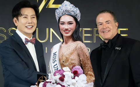 Miss Universe rối ren như một trò hề!
