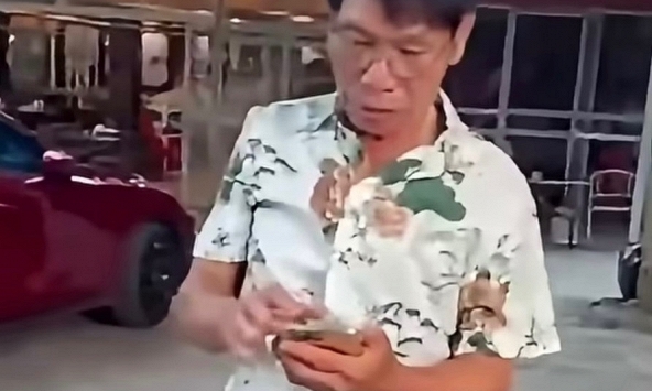 Vụ nhân viên quán thịt dê cầm điếu cày đuổi đánh nam thanh niên: Quyết định của chủ nhà hàng