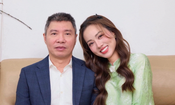 Thu nhập khó tin của vợ NSND Công Lý hiện tại