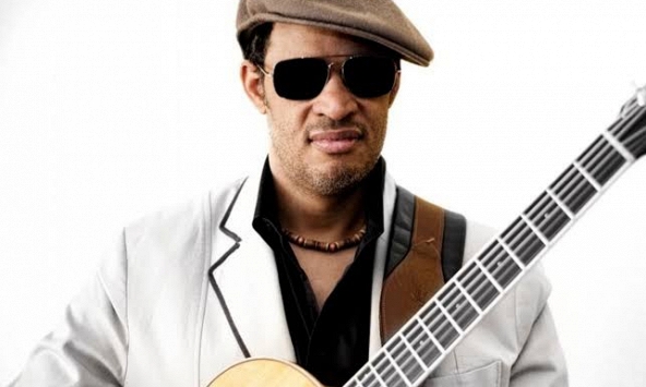 Nam ca sĩ 2 lần được đề cử Grammy lần đầu đến Việt Nam